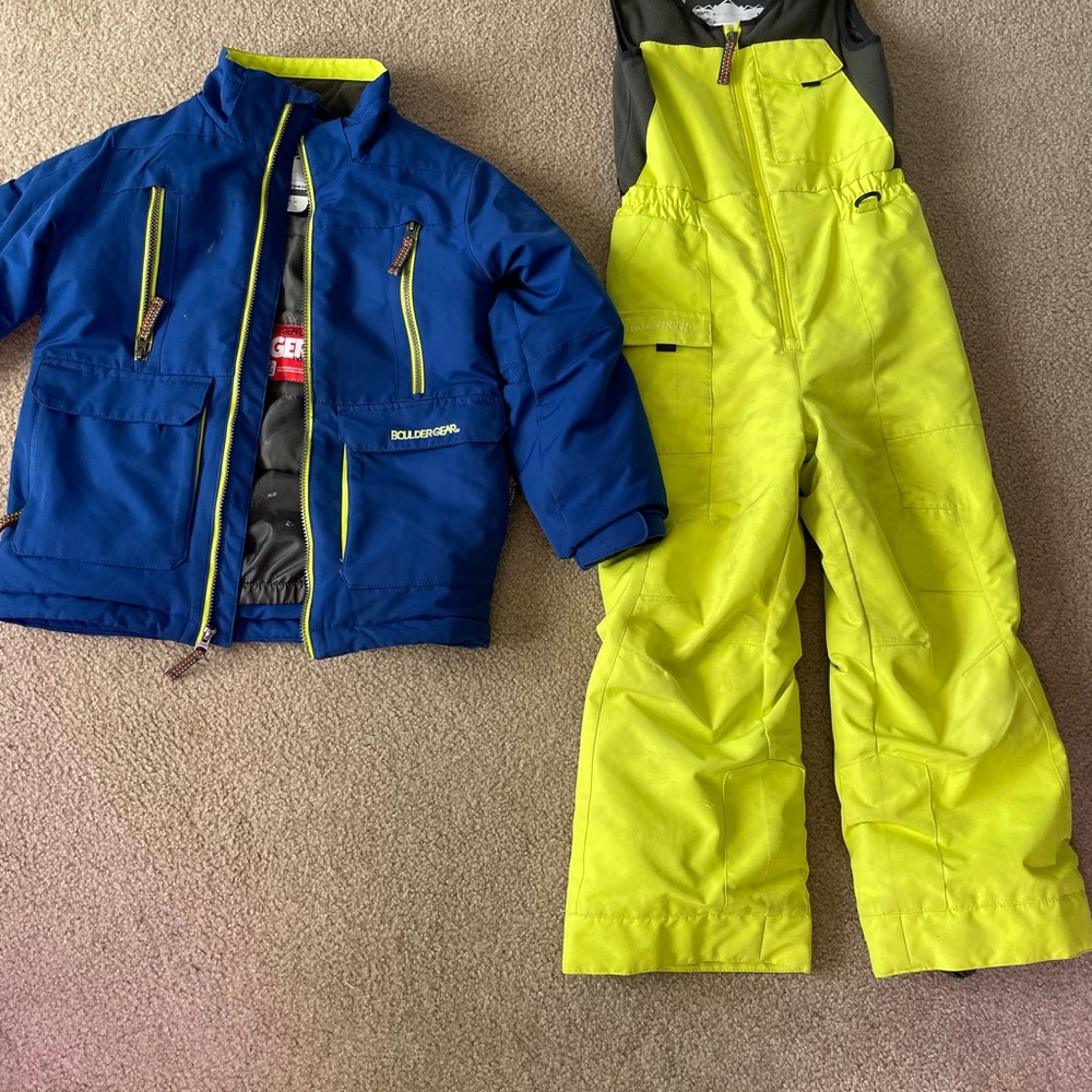 Boulder gear youth size 7 ski bib and jacket